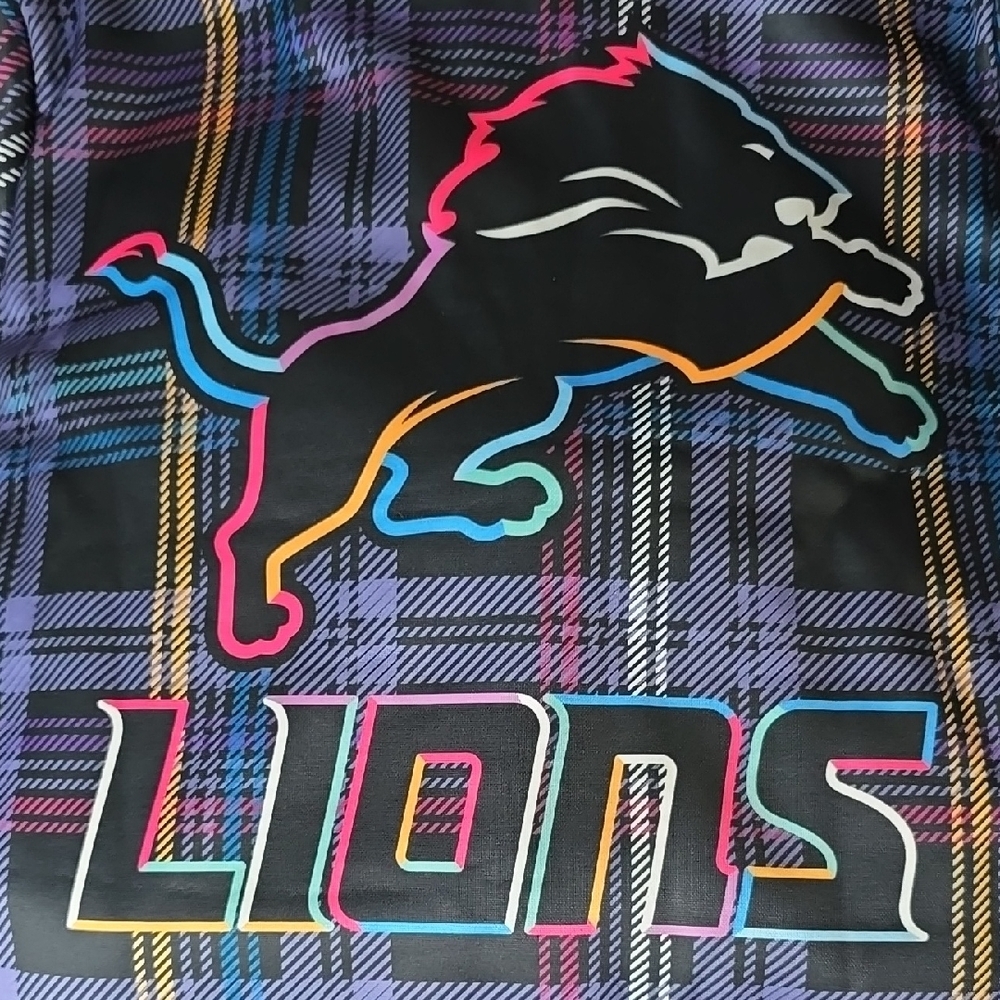Crucial Catch Detroit Lions Womens Medium Jogging Suit & hat Brand New.